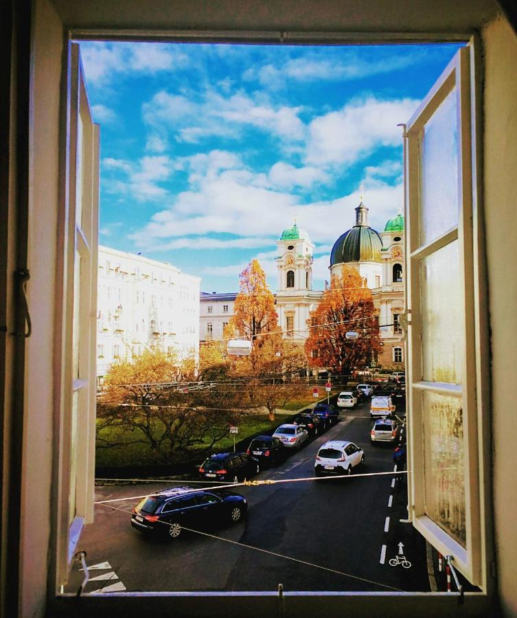 A Pousada Sishaus - View At Mozarts Salzburgo Exterior foto